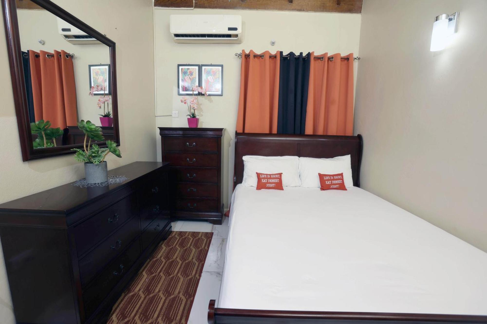 Spacious Luxury 3 Bed Rooms In Kingston Dış mekan fotoğraf